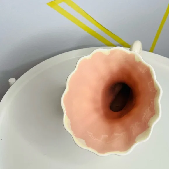 Seashell Vase - Picture 6 of 6